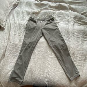 Lululemon | ABC slim fit pants Sz 34x29”